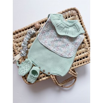 Pelele punto cuello Volante...