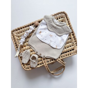 Pelele punto cuello Volante...